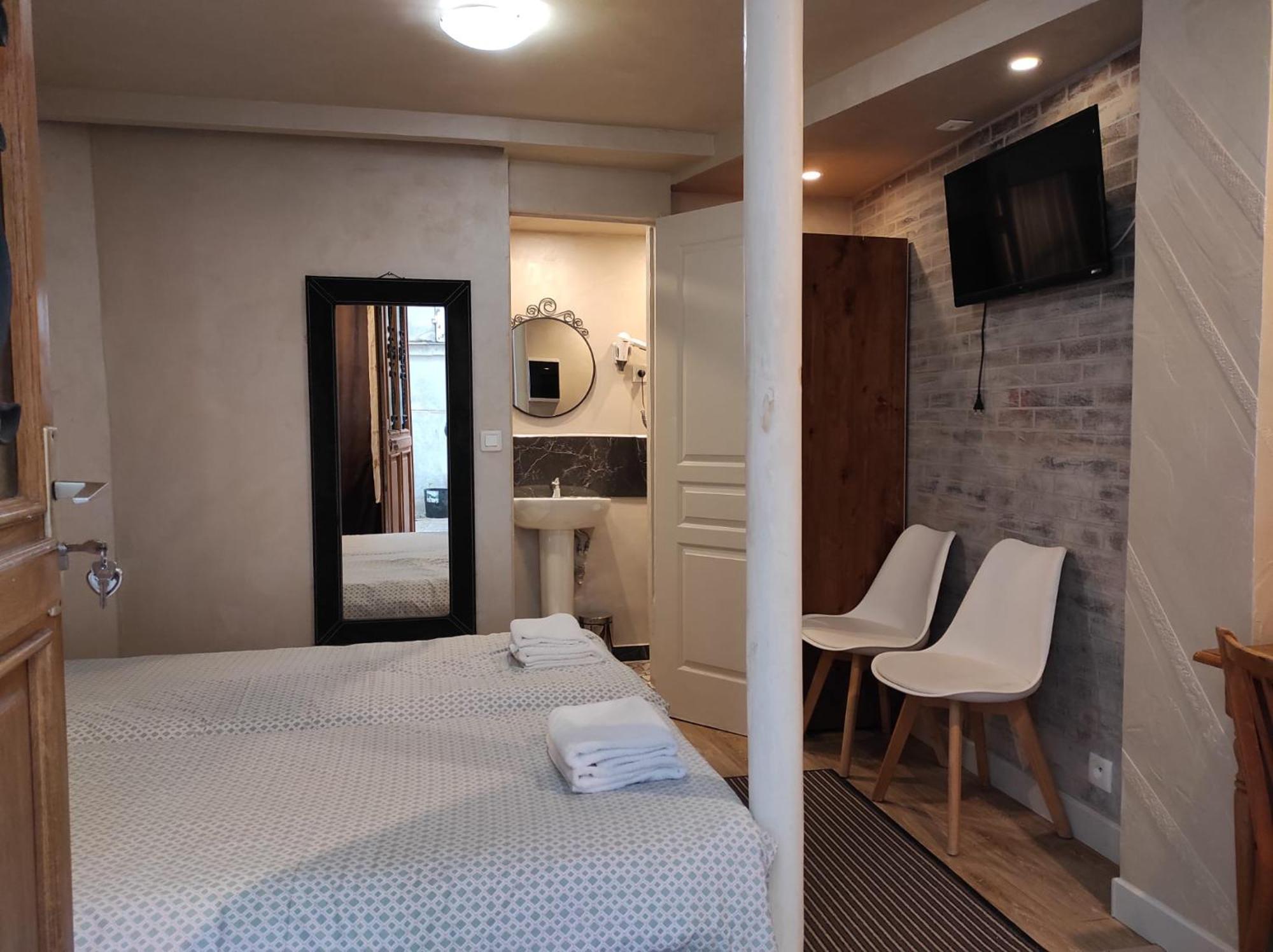 Hotel Clermont Montmartre Παρίσι Εξωτερικό φωτογραφία